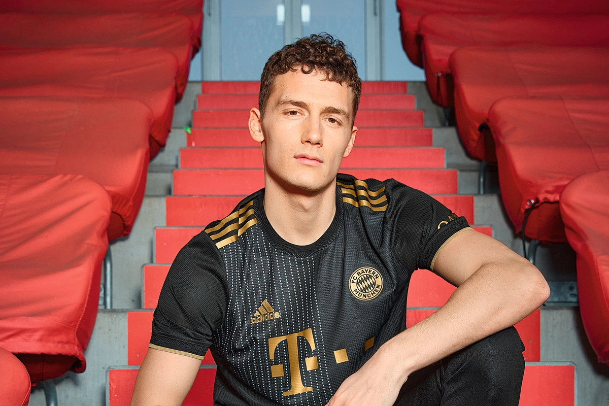 尼日利亚非洲杯大名单：奥斯梅恩领衔，卢克曼、伊沃比在列（尼日利亚非洲杯名单出炉：奥斯梅恩领衔，卢克曼与伊沃比入选）