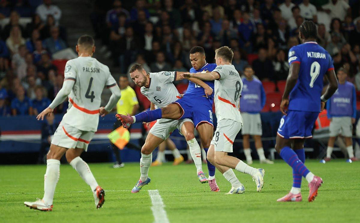 独臂运动员王家超以铁人三项重写人生节奏（独臂选手王家超用铁人三项改写人生节拍）