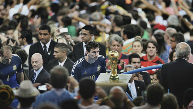 拉诺基亚：当年孔蒂想让我加盟尤文，但在国米拿冠军感觉不同（拉诺基亚：孔蒂曾邀我去尤文，但在国米夺冠的感觉截然不同）