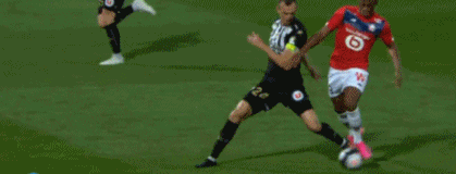 曾单赛季30球，紫百合名宿里加诺退役后重拾老本行当泥瓦匠（单季30球神射手到泥瓦匠：紫百合名宿里加诺退役后重返旧业）