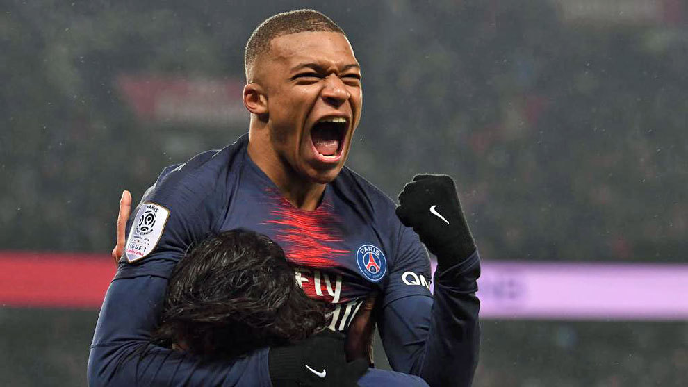 马明宇隔空给邵佳一加油：非常期待佳一率领国足走出低谷