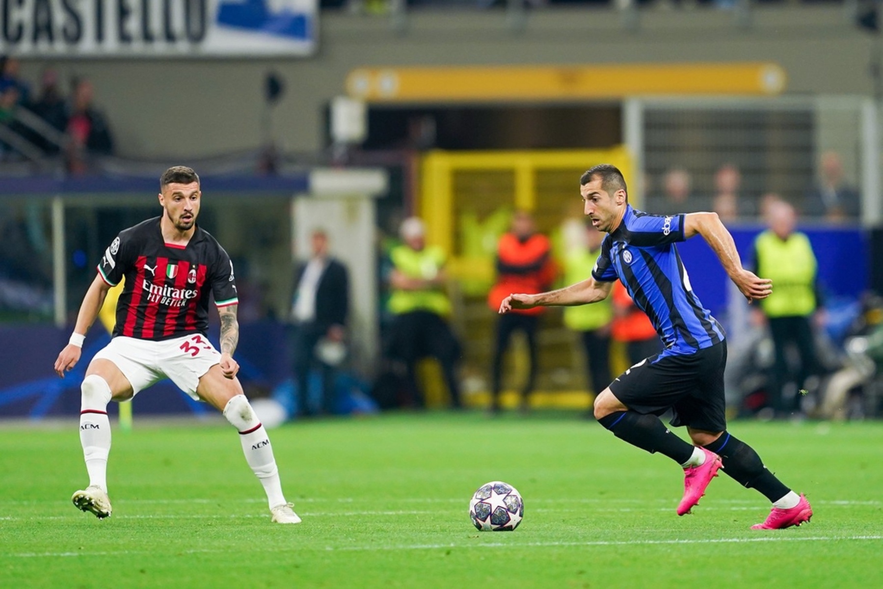 中超官方发2025赛季前四排名走势图：榜首共12次易主（中超官方公布2025赛季前四走势：榜首位置12次更替）