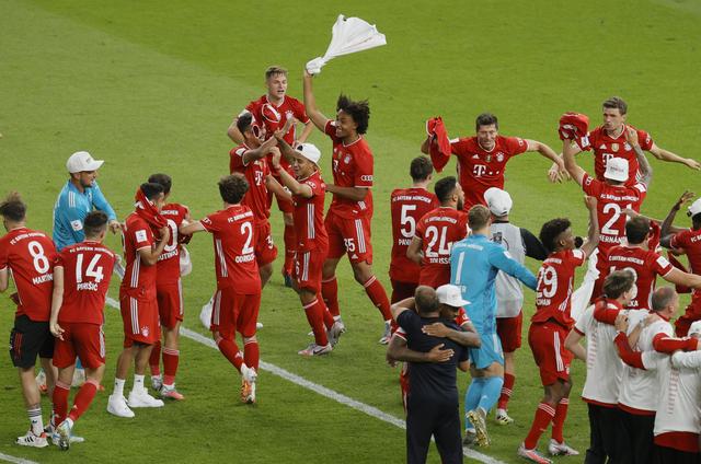 利物浦欧冠客场取分战平马竞（欧冠客场战平马竞，利物浦收获一分）