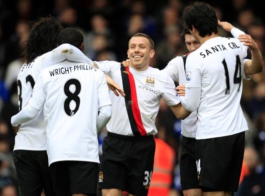 24名落差太扎心，郑钦文明年能重返前十吗？（排名跌至24位太揪心，郑钦文明年还能重回前十吗？）